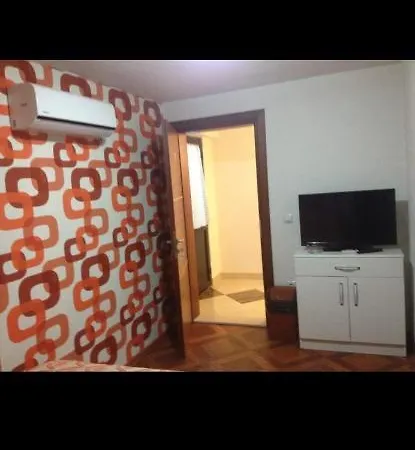 מוטל Plavi 2*